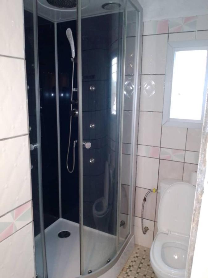 Swiss Cottage Kribi Luaran gambar