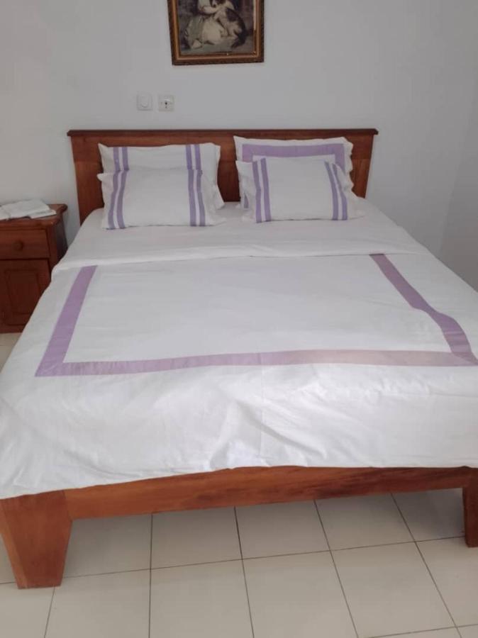 Swiss Cottage Kribi Luaran gambar